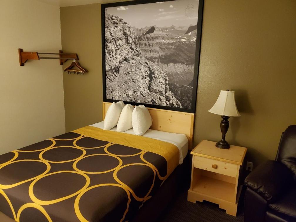 Готель Super 8 By Wyndham Missoula/Brooks Street Екстер'єр фото